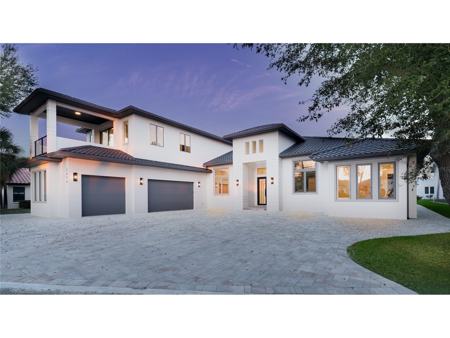 2414 Bayshore Road Nokomis FL 34275 - BLACKBURN BAY A4676619 image1