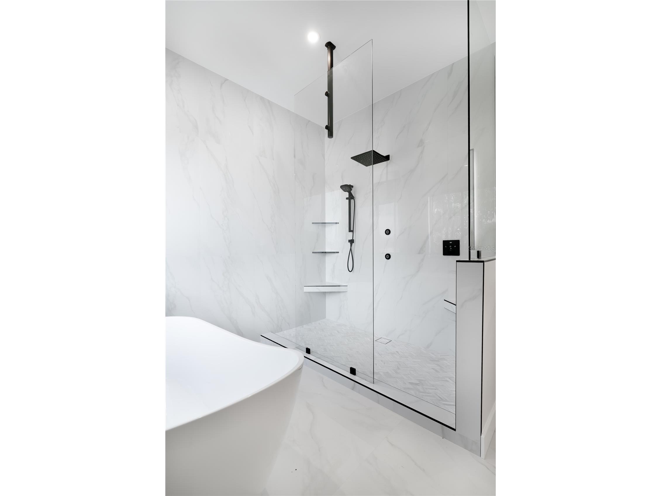 2414 Bayshore Road Nokomis FL 34275 - BLACKBURN BAY A4676619 image27