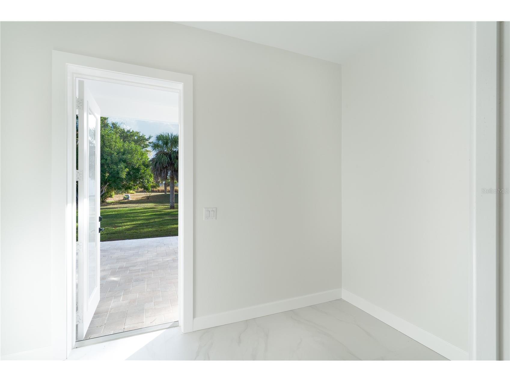 2414 Bayshore Road Nokomis FL 34275 - BLACKBURN BAY A4676619 image36