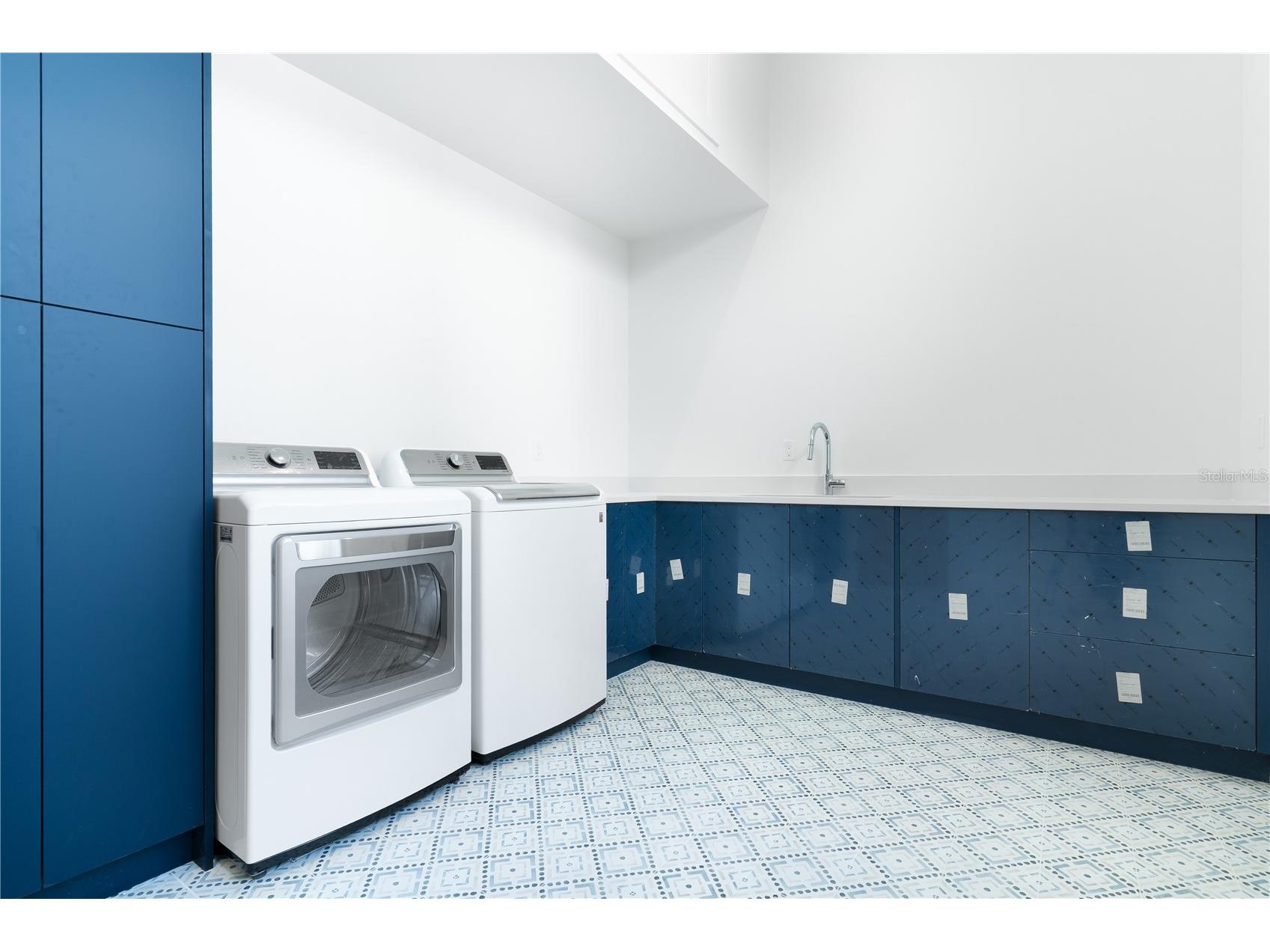 2414 Bayshore Road Nokomis FL 34275 - BLACKBURN BAY A4676619 image45