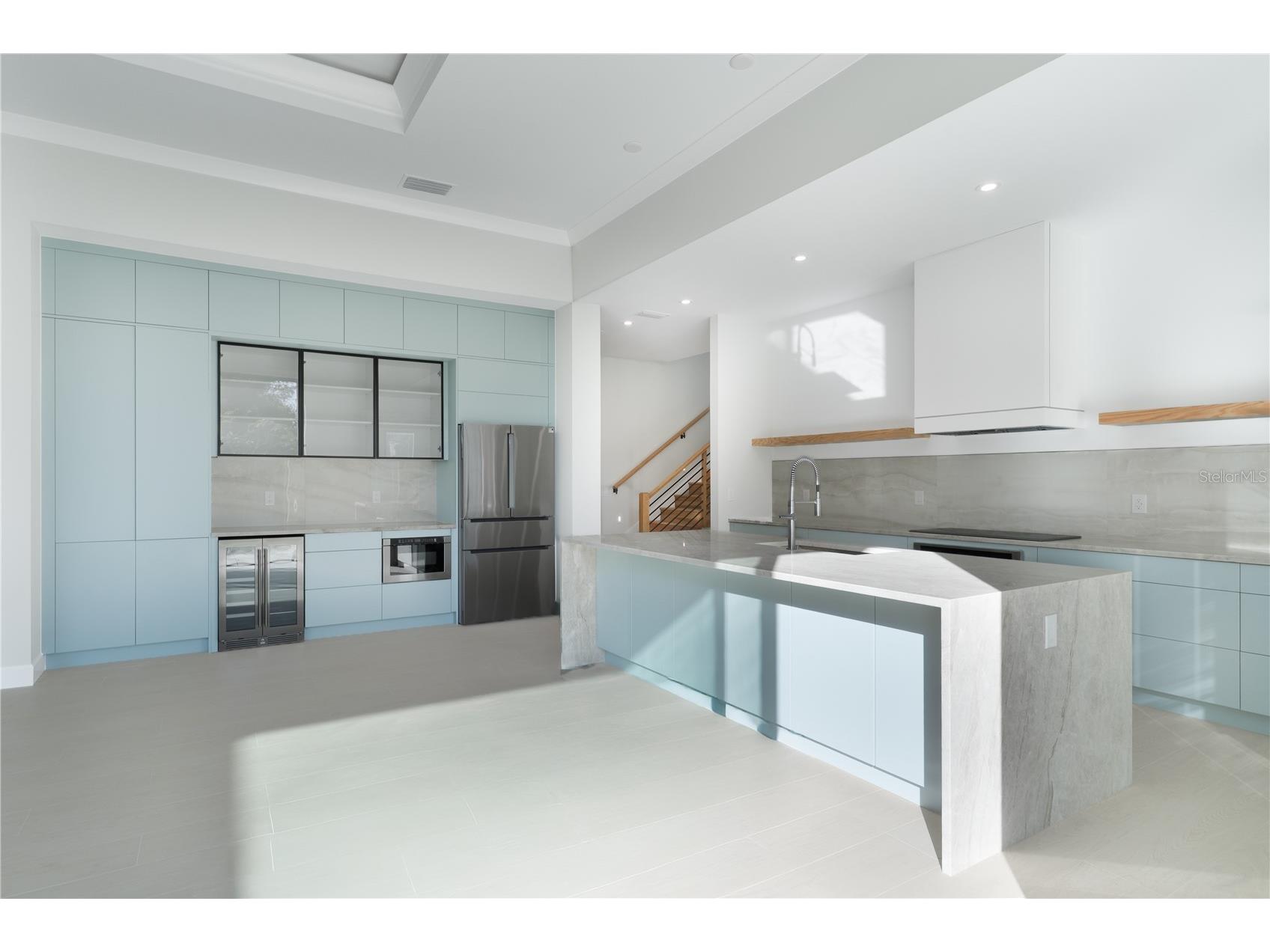 2414 Bayshore Road Nokomis FL 34275 - BLACKBURN BAY A4676619 image8