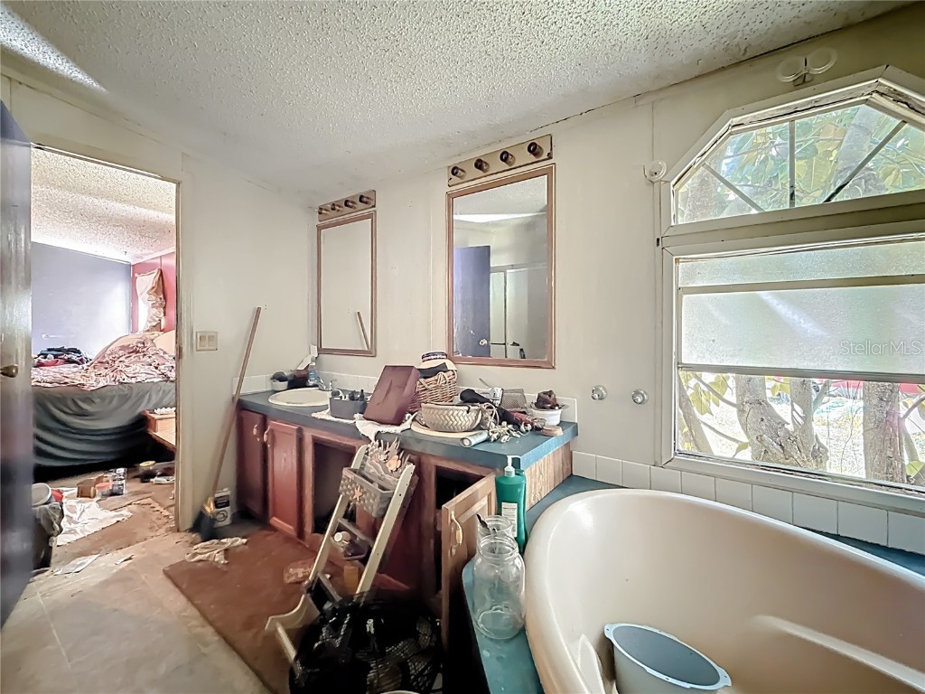 2414 Brock Road Plant City FL 33565 TB8442819 image33