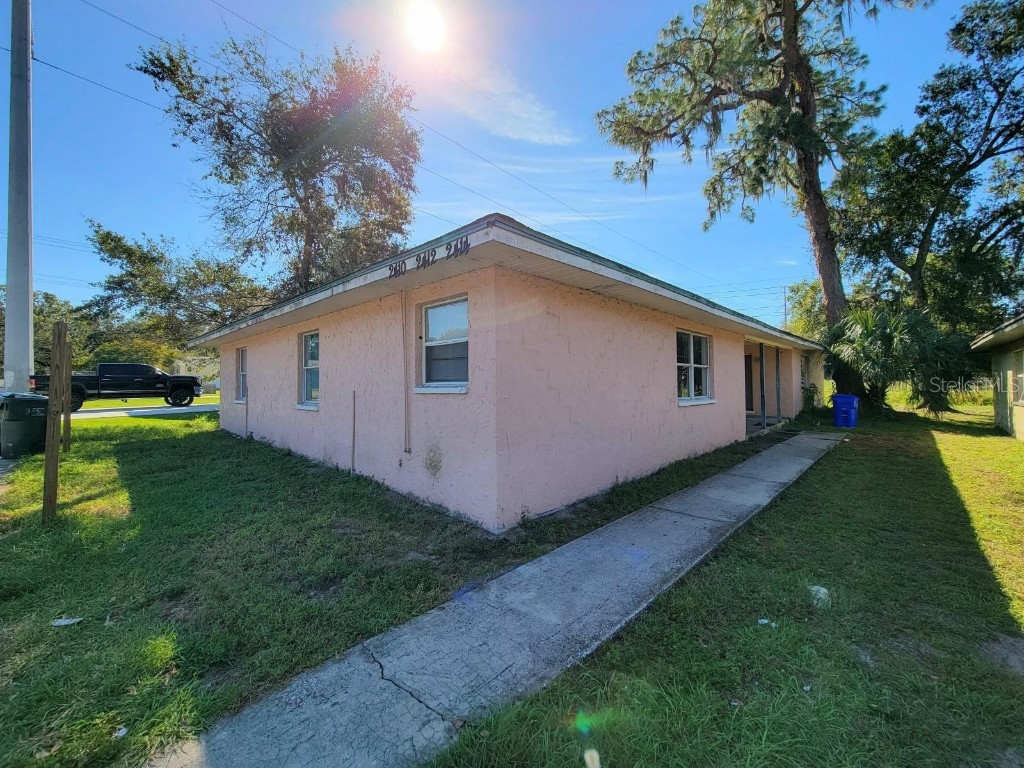 2414 Chestnut Woods Drive Lakeland FL 33815 O6190819 image1