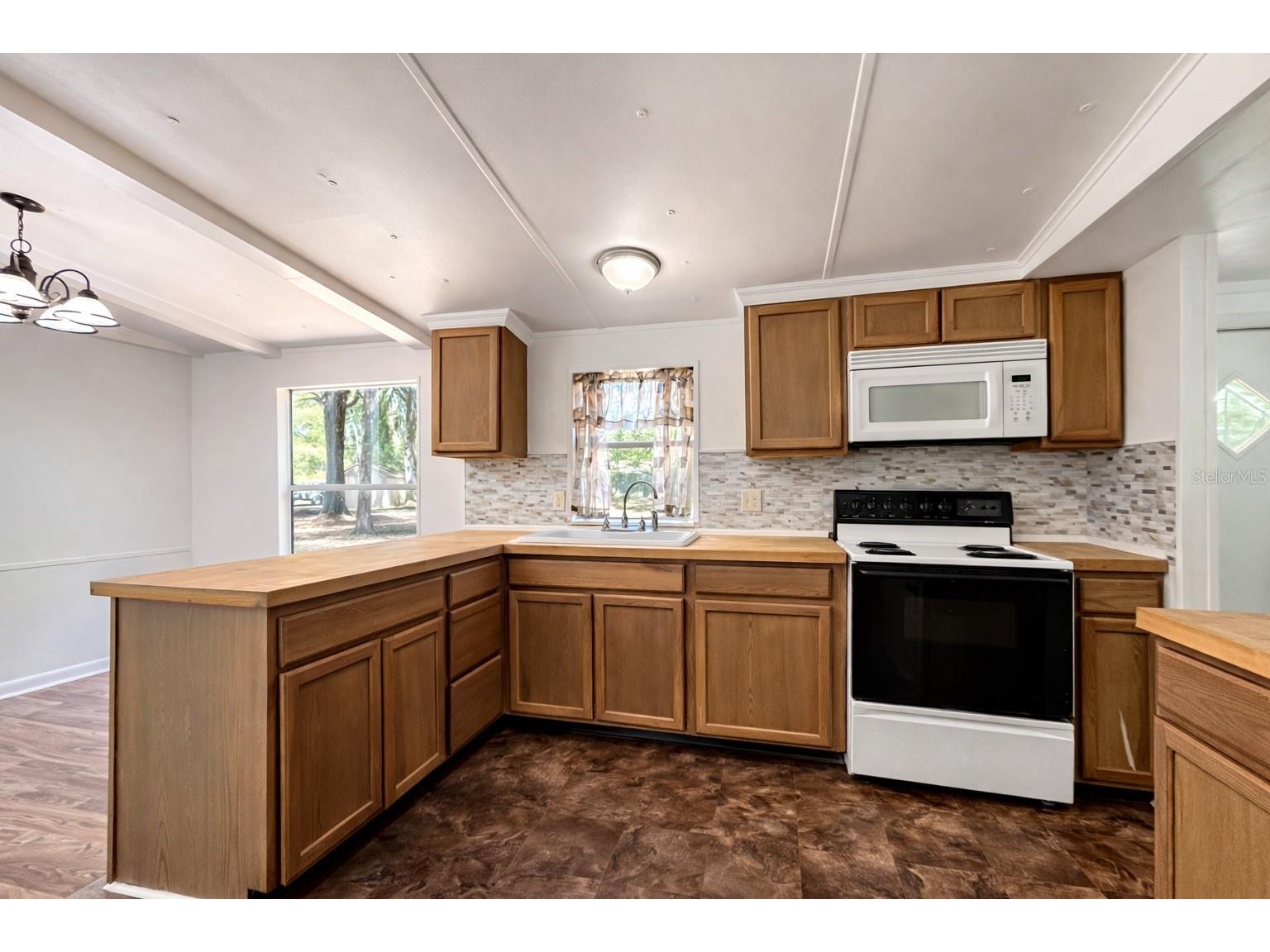 2414 NW 121st Avenue Gainesville FL 32609 GC539598 image8