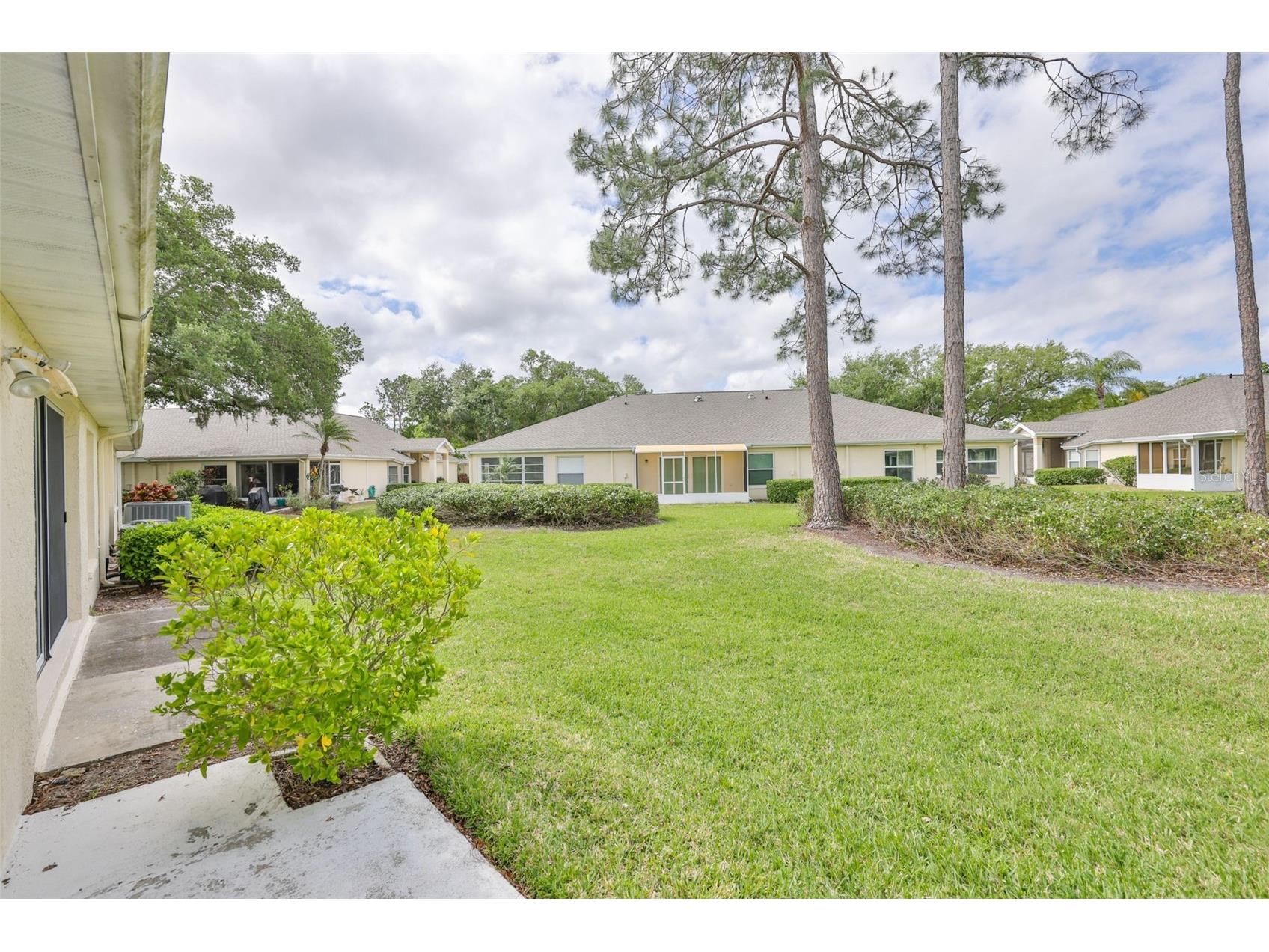 2414 Old Nantucket Court #57 Sun City Center FL 33573 TB8494086 image30