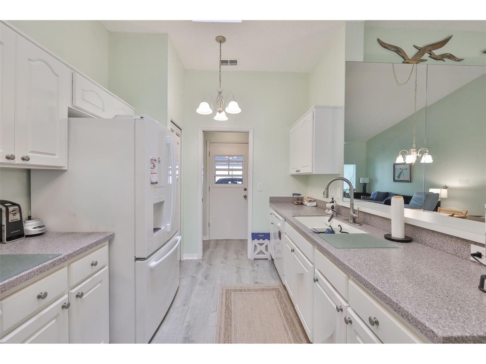 2414 Old Nantucket Court #57 Sun City Center FL 33573 TB8494086 image6