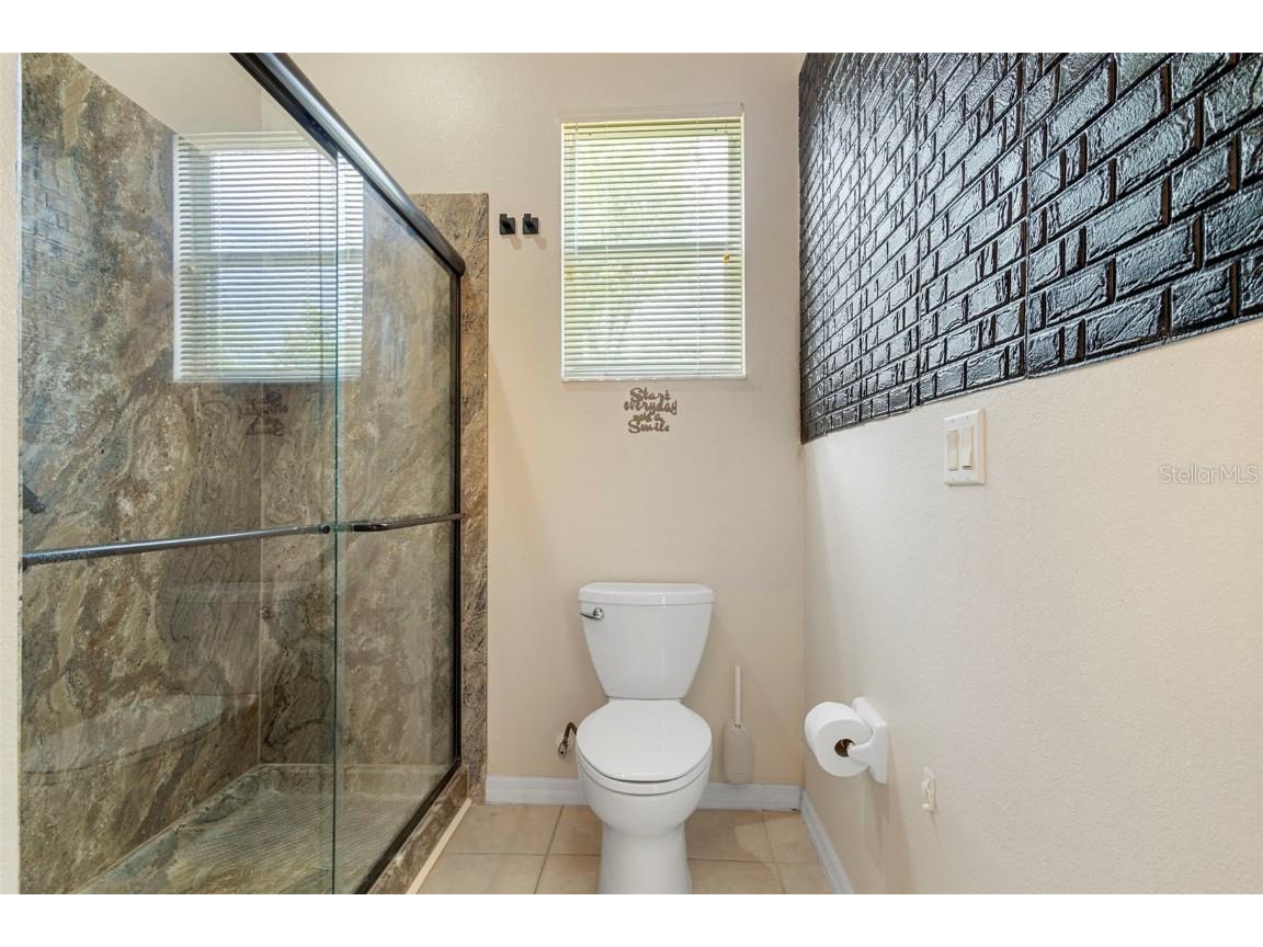 2414 Ridgemoor Drive Orlando FL 32828 O6350023 image40