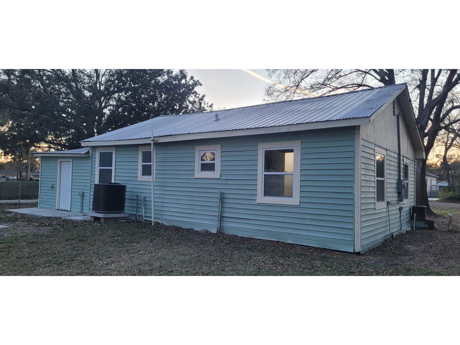2414 S 67th Street Tampa FL 33619 TB8493602 image14