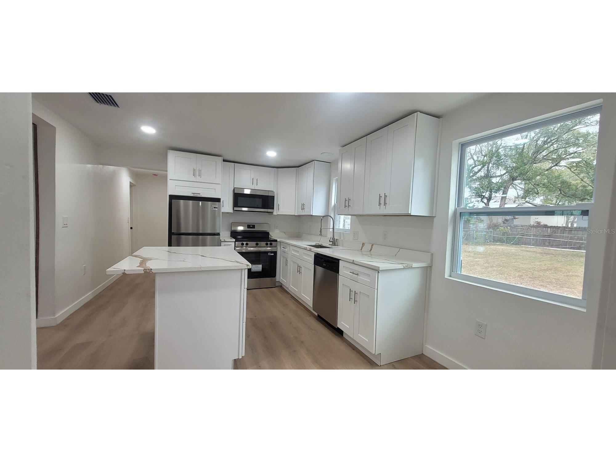 2414 S 67th Street Tampa FL 33619 TB8493602 image2