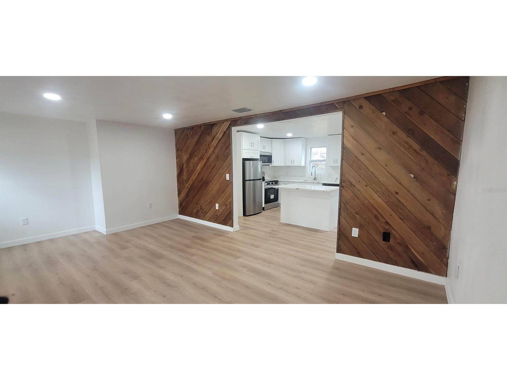 2414 S 67th Street Tampa FL 33619 TB8493602 image7