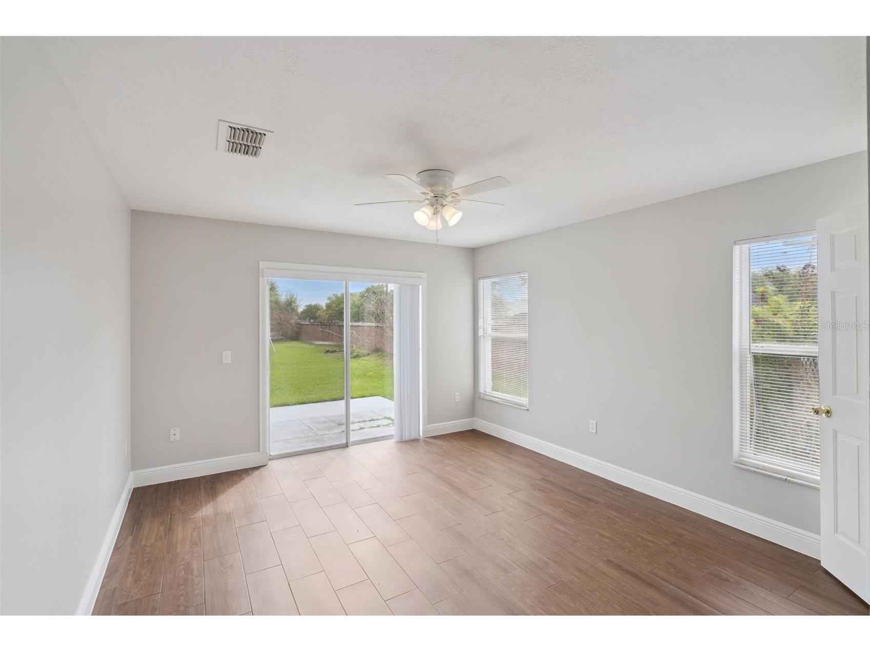 2414 Serenity Bend Kissimmee FL 34758 O6394142 image13