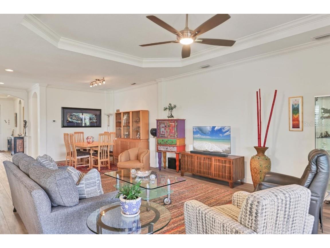 2414 Vaccaro Drive Sarasota FL 34231 A4677299 image10