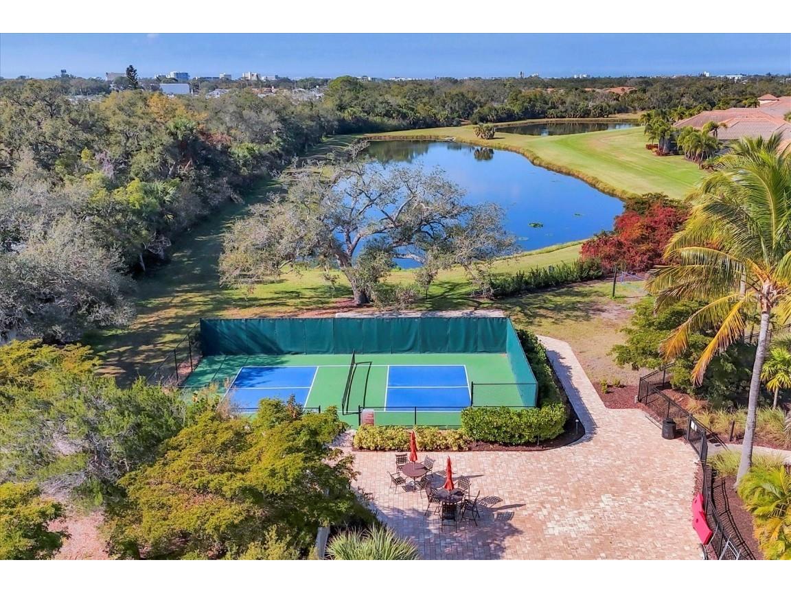 2414 Vaccaro Drive Sarasota FL 34231 A4677299 image35