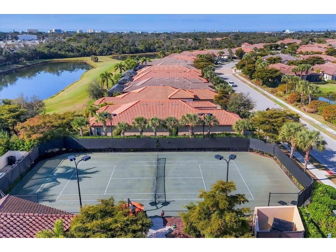 2414 Vaccaro Drive Sarasota FL 34231 A4677299 image36