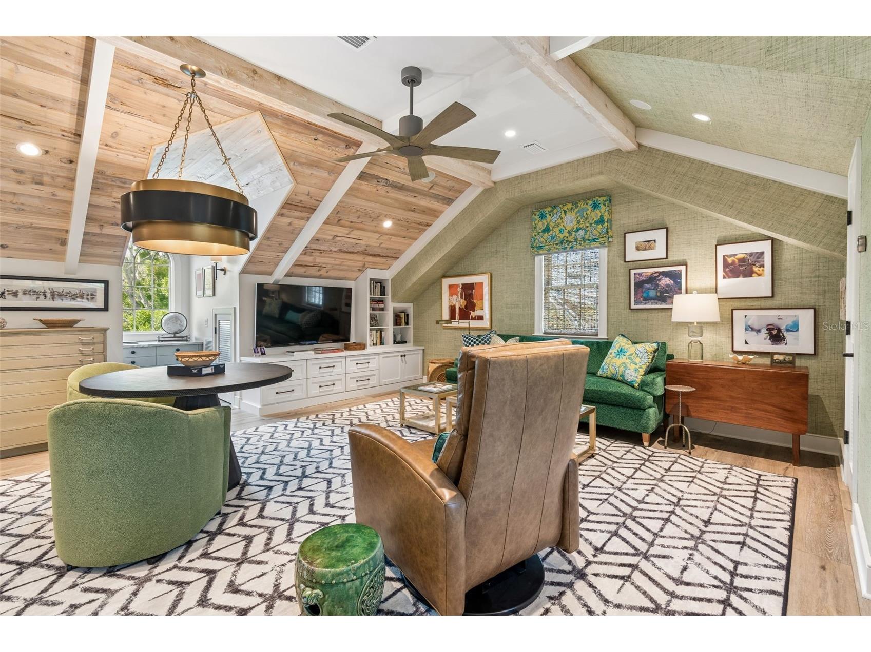 2414 W Country Club Avenue Tampa FL 33611 TB8528818 image44