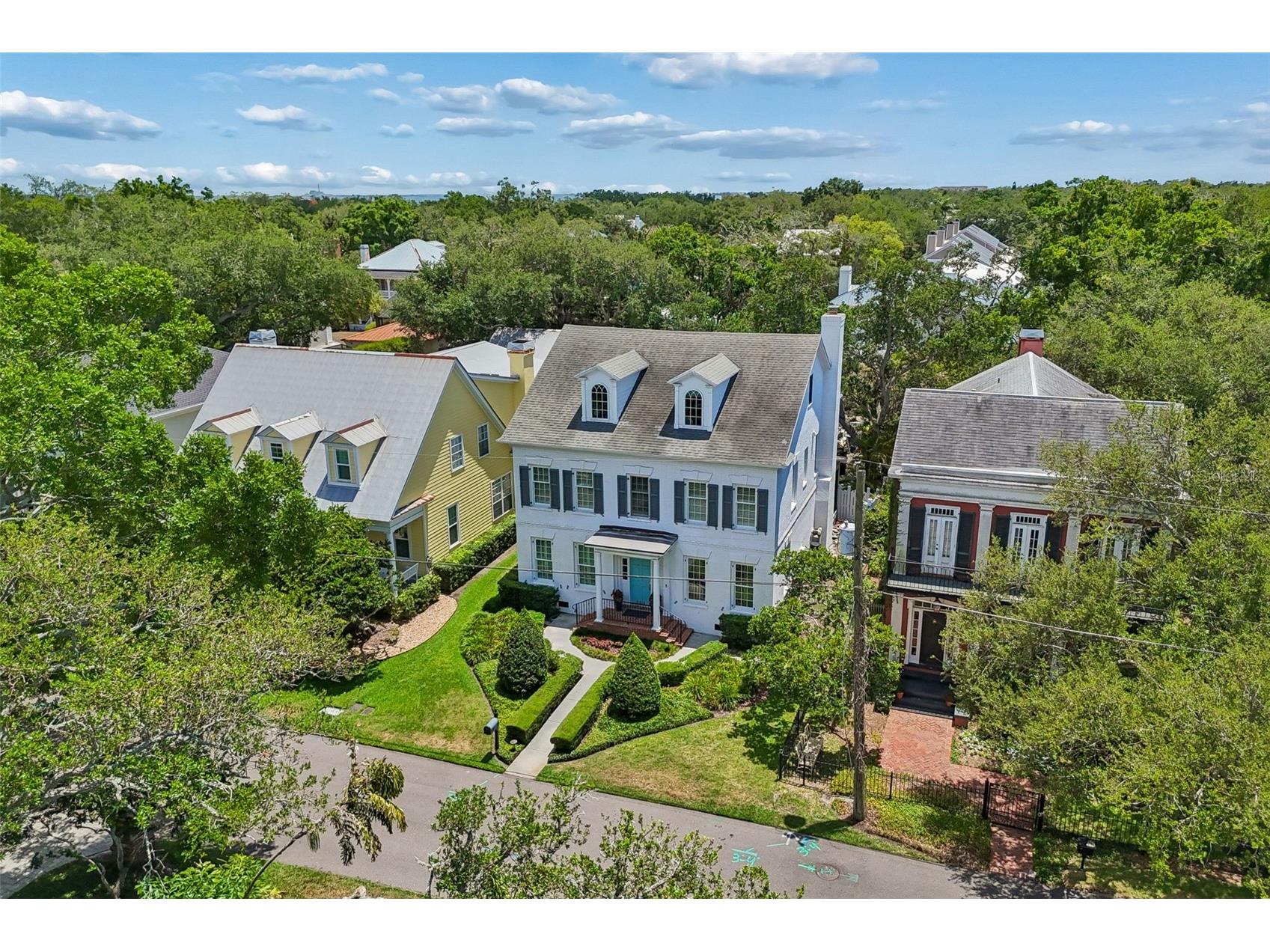 2414 W Country Club Avenue Tampa FL 33611 TB8528818 image63