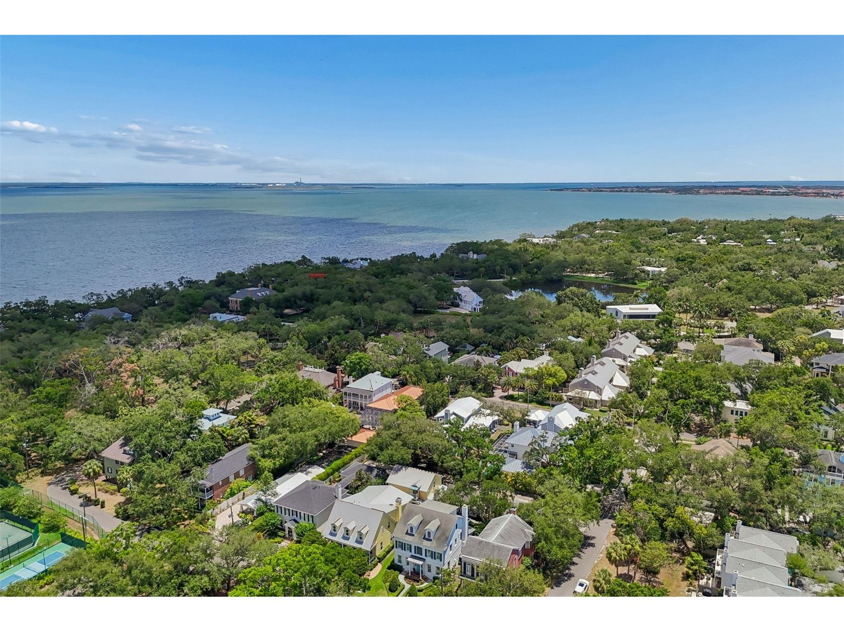 2414 W Country Club Avenue Tampa FL 33611 TB8528818 image64