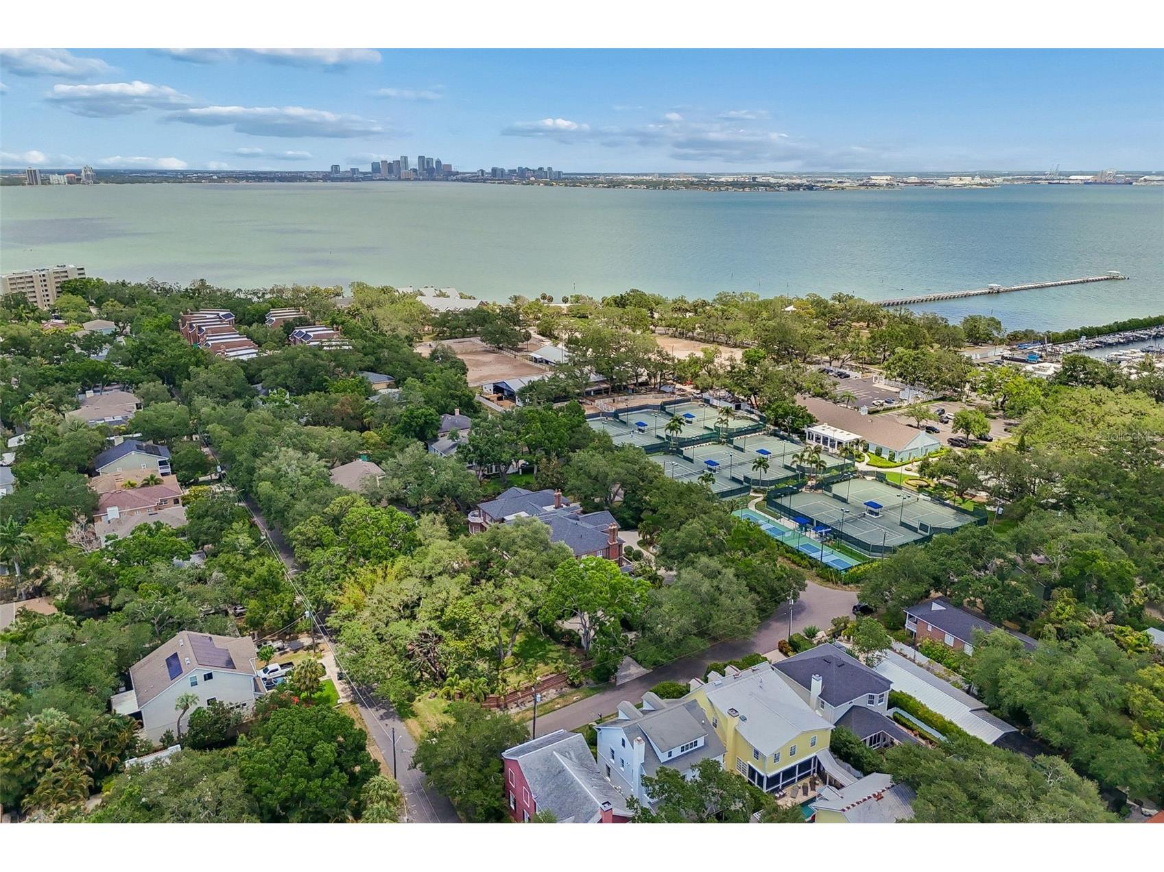 2414 W Country Club Avenue Tampa FL 33611 TB8528818 image65