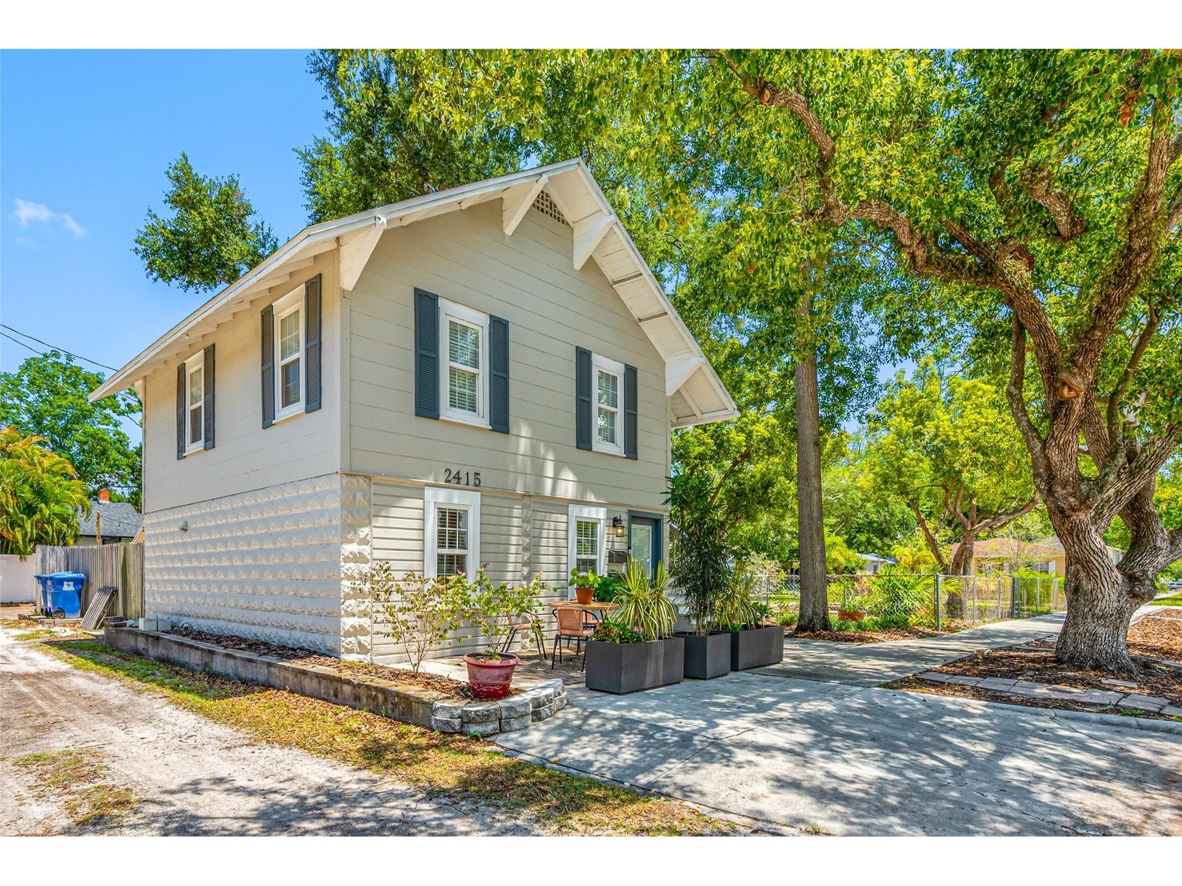 2415 11th Street N Saint Petersburg FL 33704 TB8511726 image14