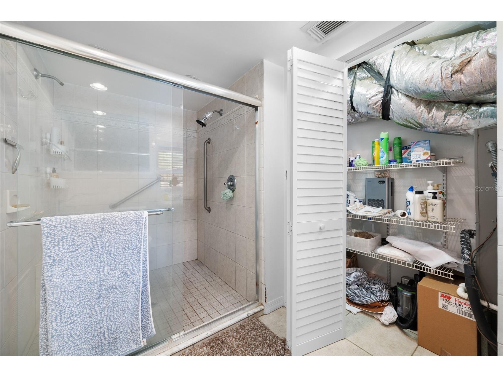 2415 11th Street N Saint Petersburg FL 33704 TB8511726 image27