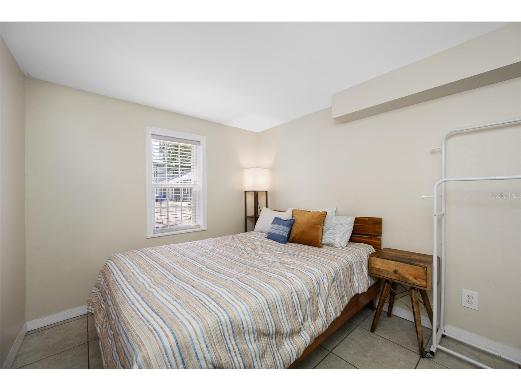 2415 11th Street N Saint Petersburg FL 33704 TB8511726 image34