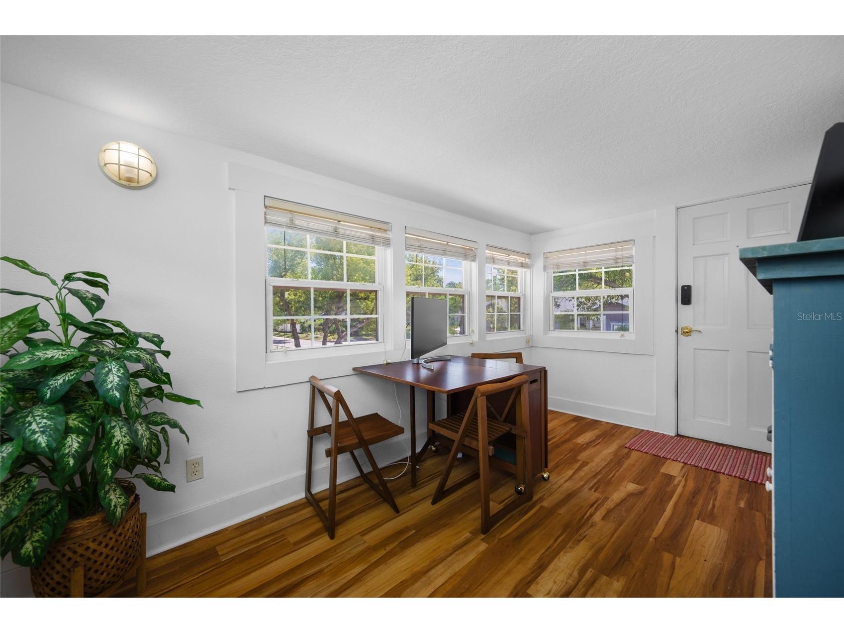 2415 11th Street N Saint Petersburg FL 33704 TB8511726 image39