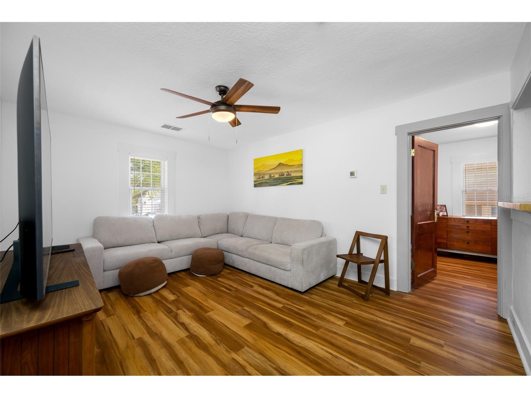 2415 11th Street N Saint Petersburg FL 33704 TB8511726 image41