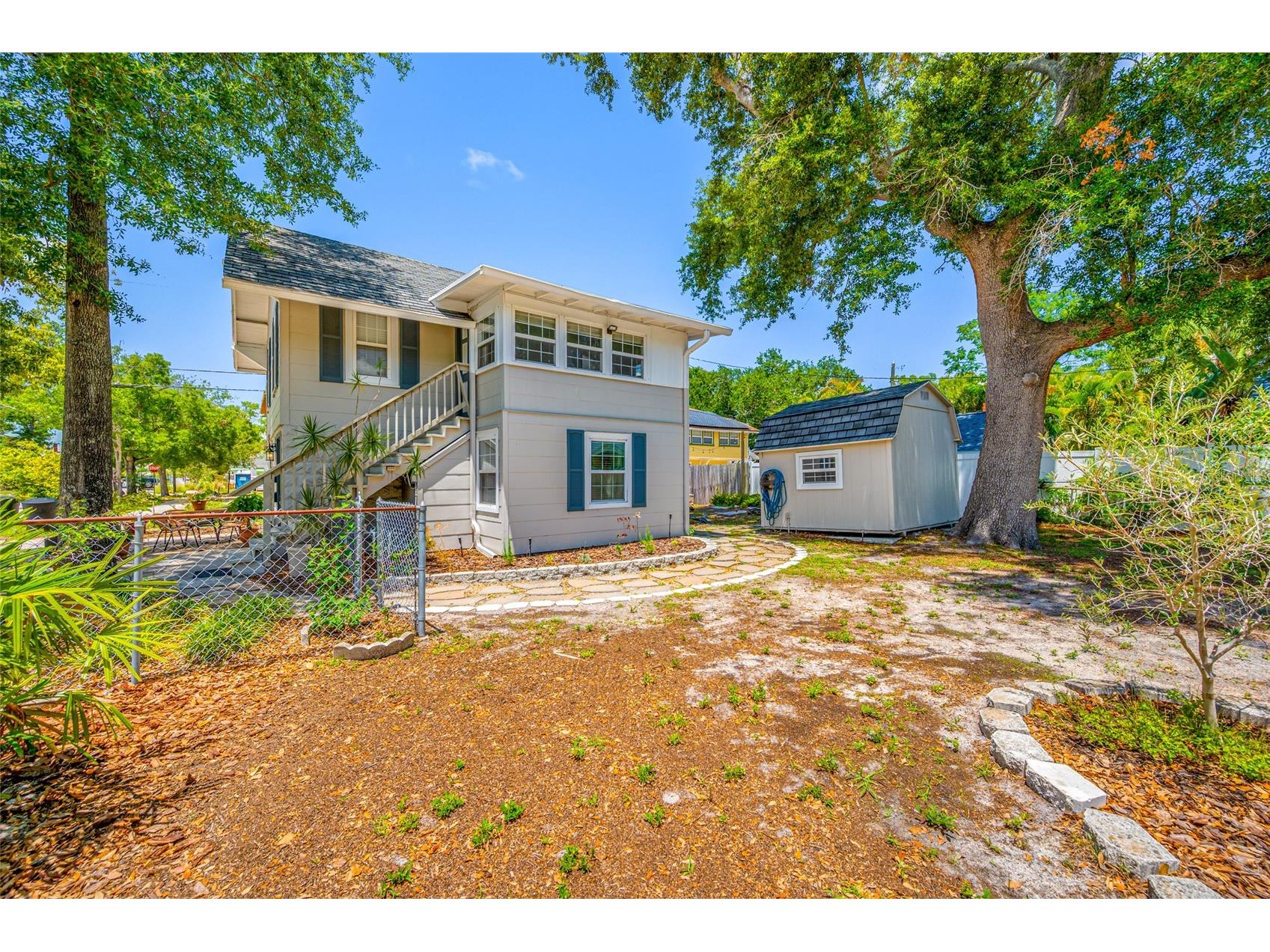 2415 11th Street N Saint Petersburg FL 33704 TB8511726 image6