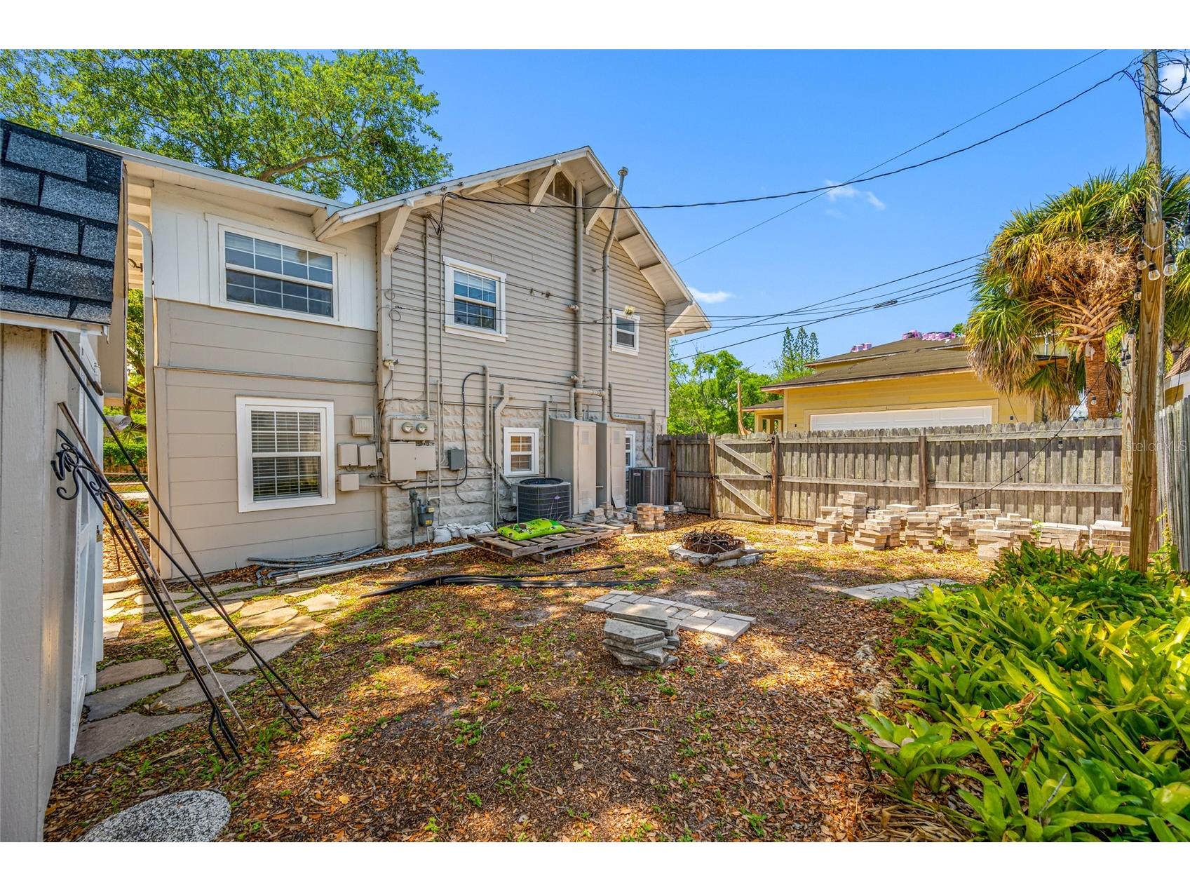 2415 11th Street N Saint Petersburg FL 33704 TB8511726 image8