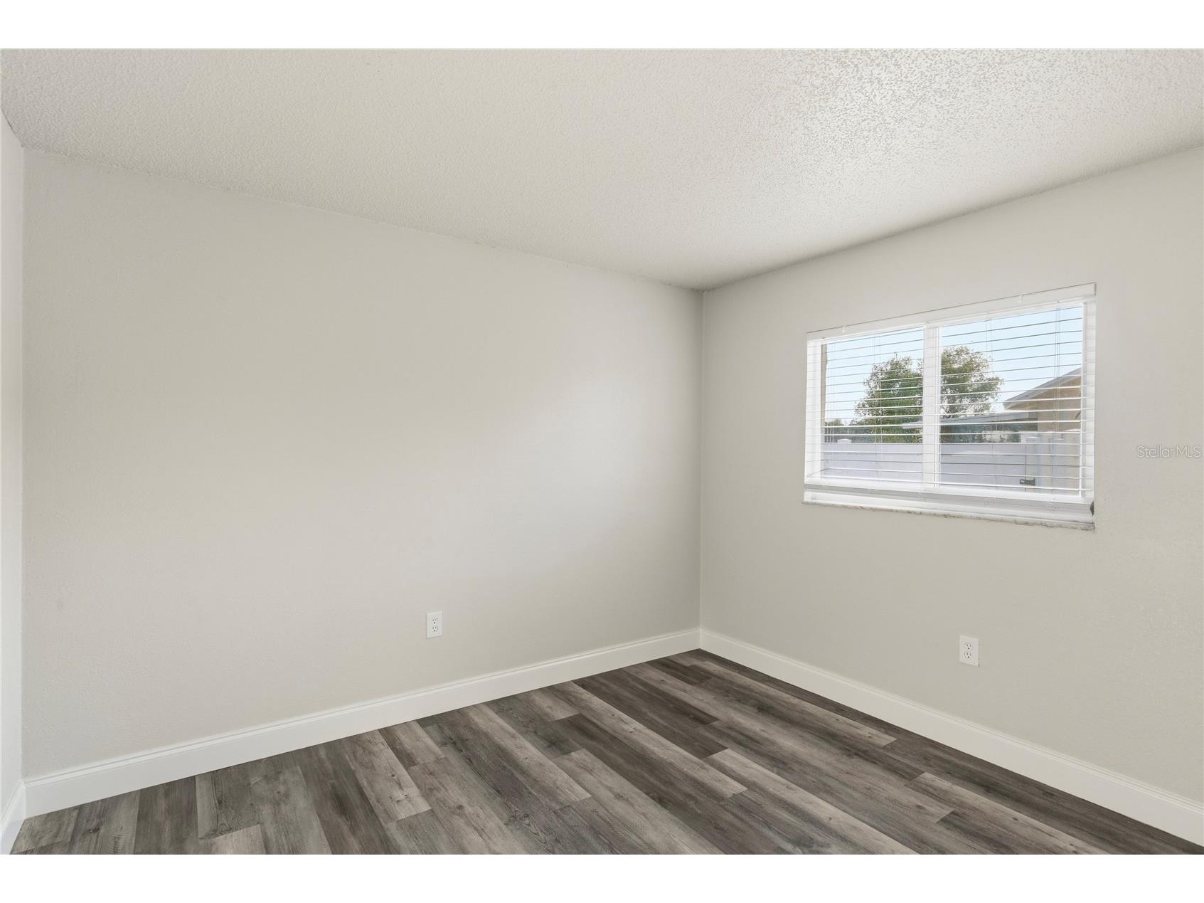 2415 15th Street W Palmetto FL 34221 TB8507292 image16