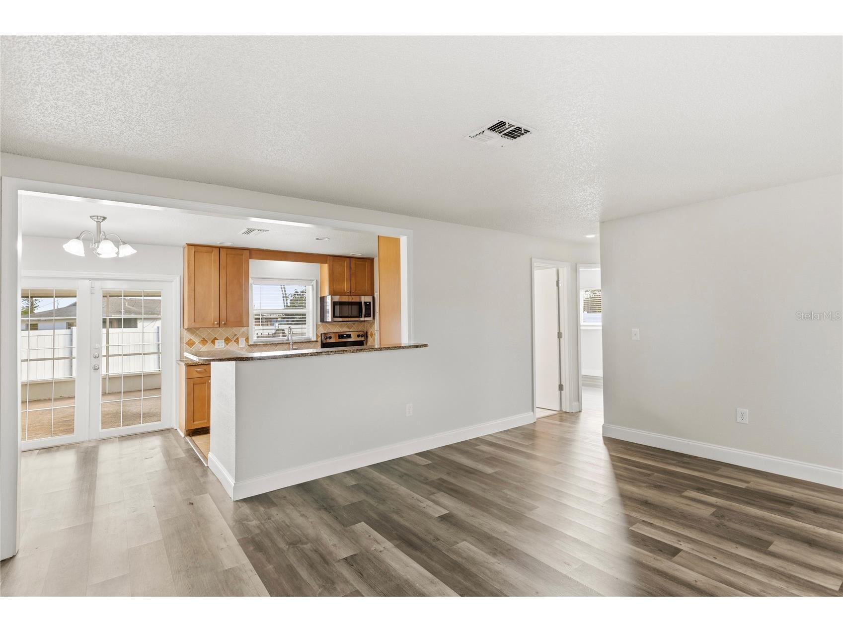 2415 15th Street W Palmetto FL 34221 TB8507292 image8