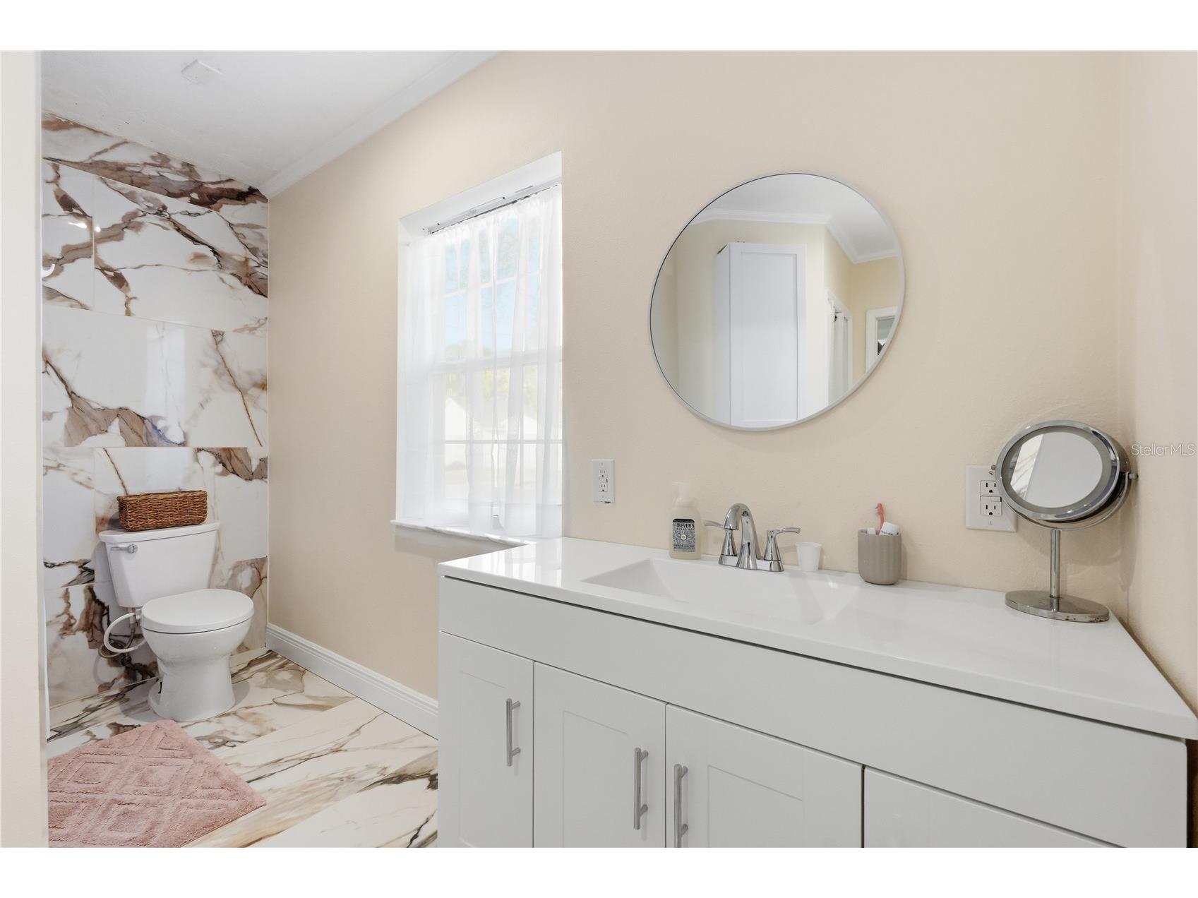 2415 16th Street N Saint Petersburg FL 33704 TB8479813 image14