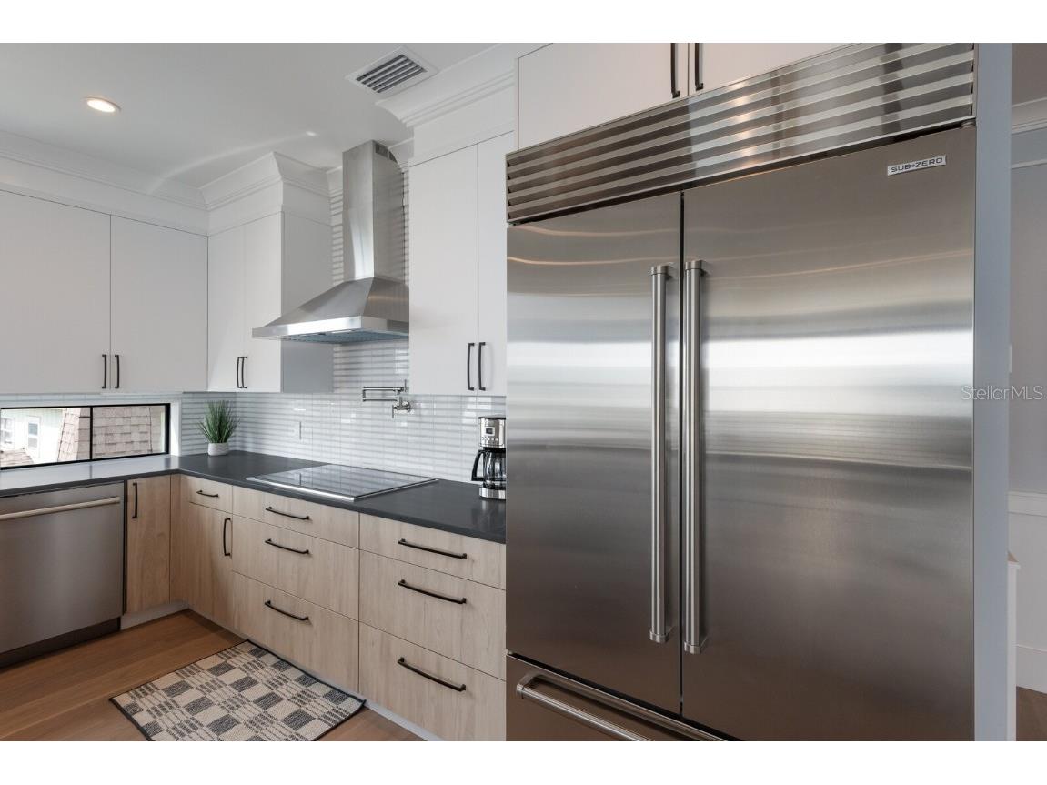 2415 Avenue B Bradenton Beach FL 34217 A4671881 image10