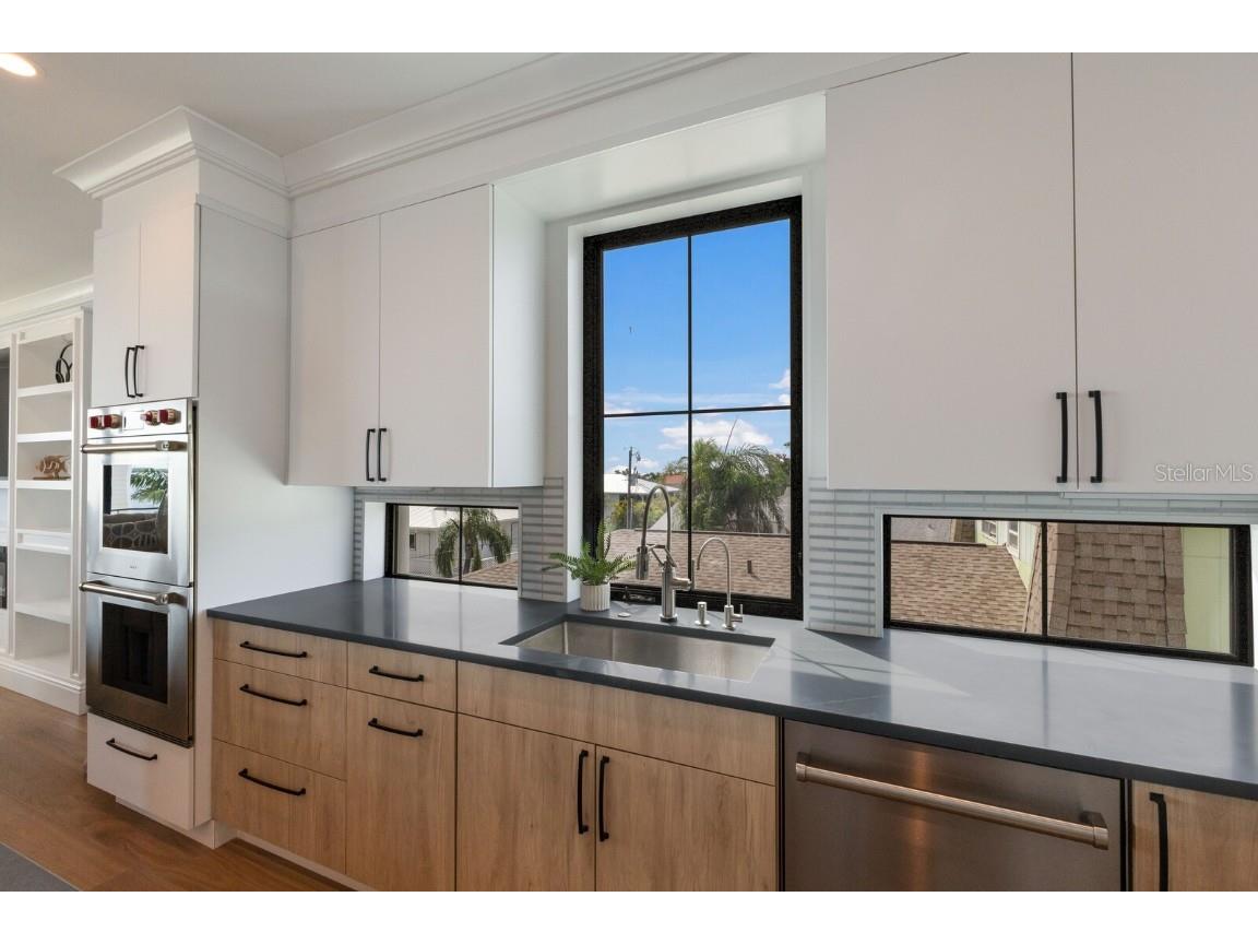 2415 Avenue B Bradenton Beach FL 34217 A4671881 image12