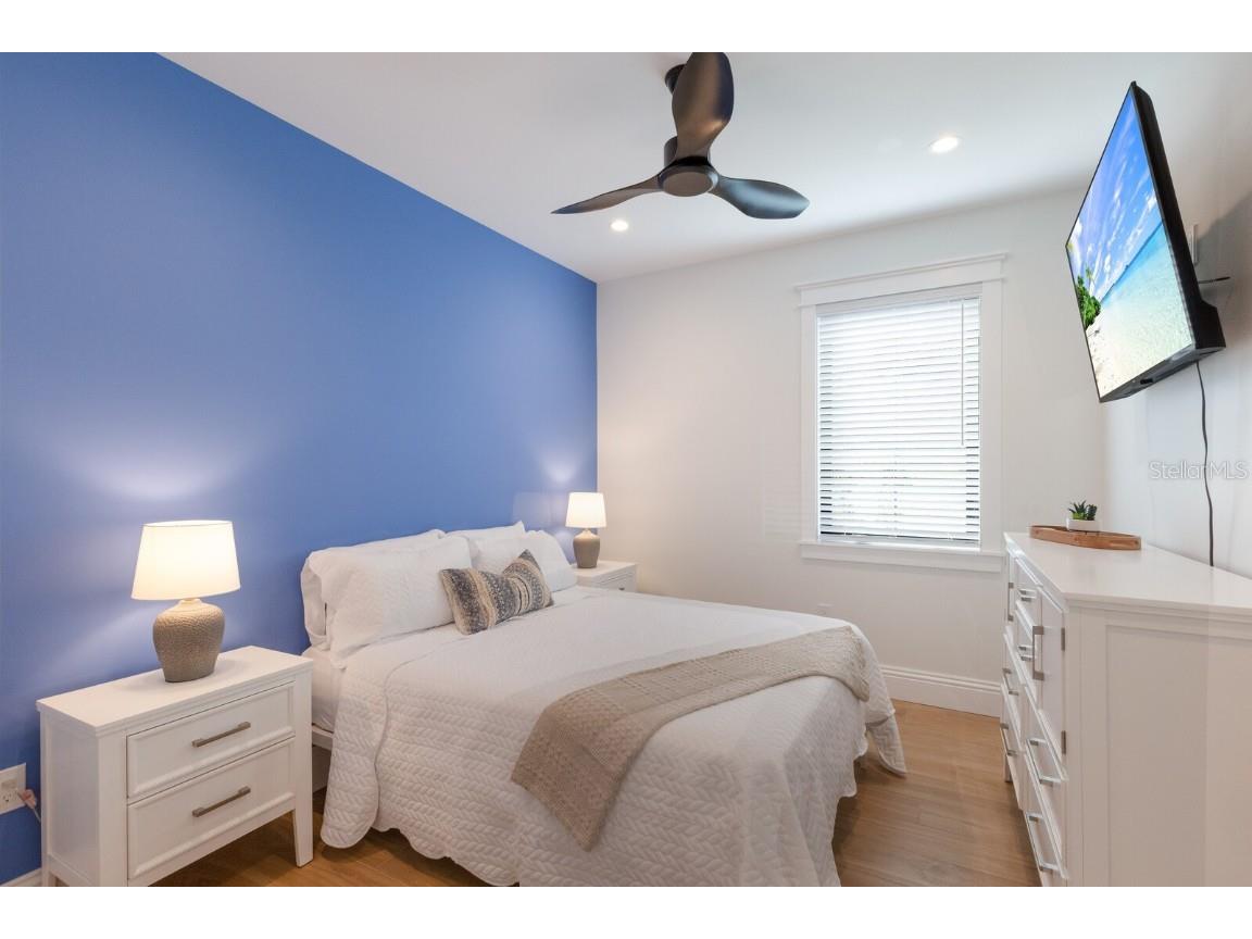 2415 Avenue B Bradenton Beach FL 34217 A4671881 image20