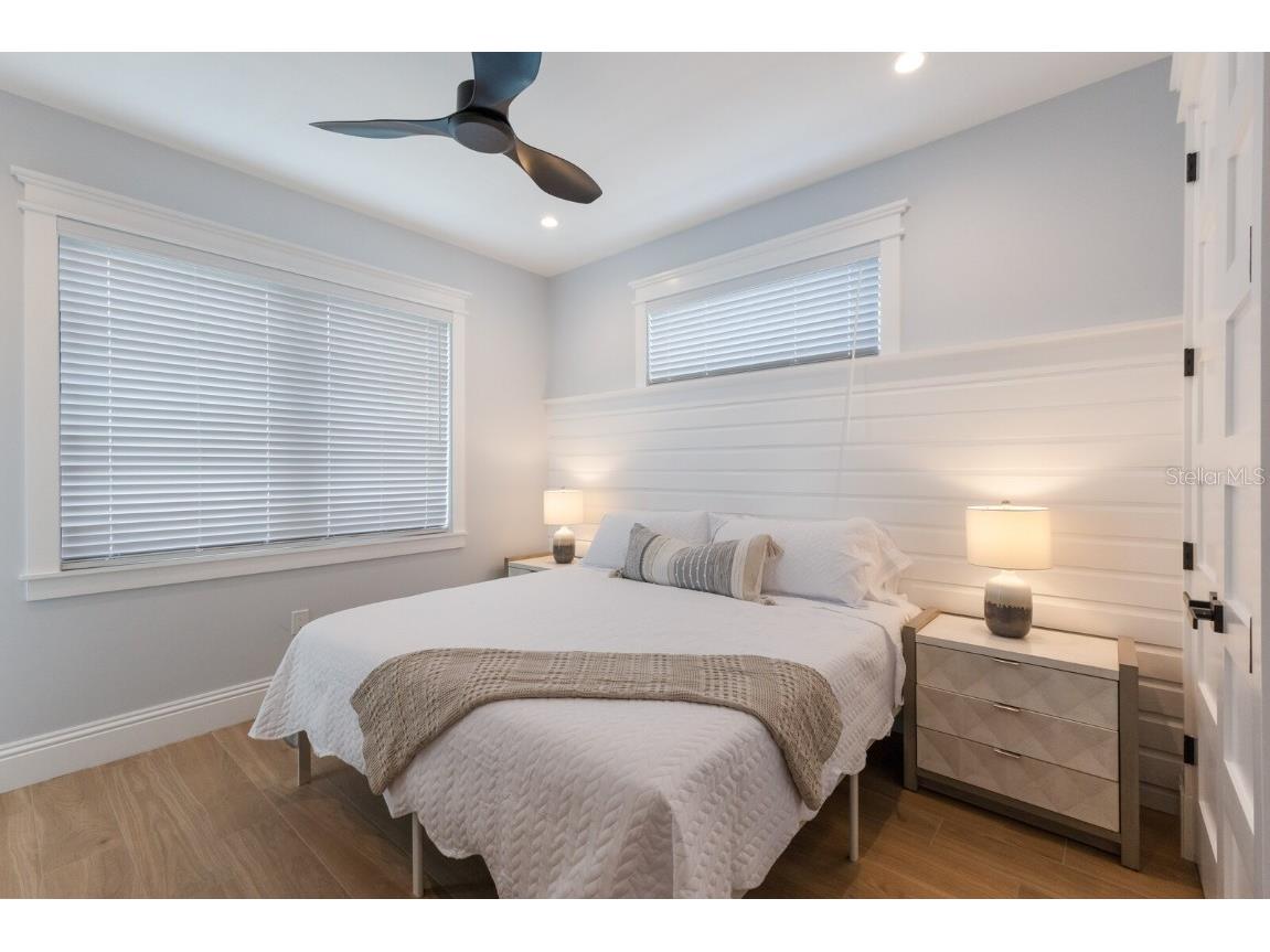 2415 Avenue B Bradenton Beach FL 34217 A4671881 image26