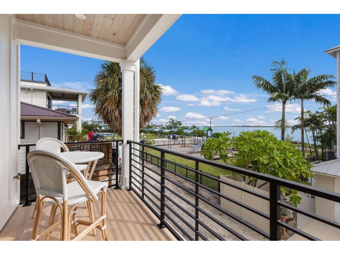 2415 Avenue B Bradenton Beach FL 34217 A4671881 image32