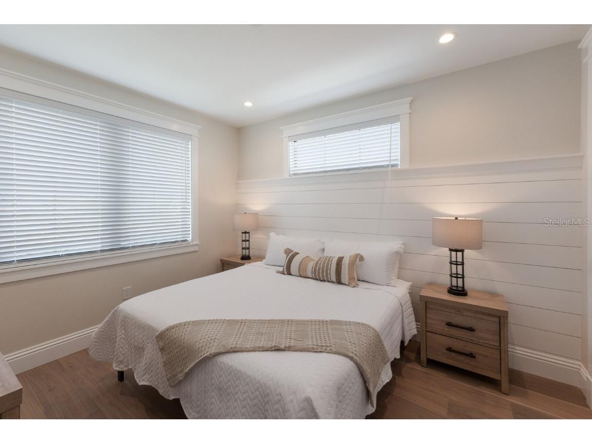 2415 Avenue B Bradenton Beach FL 34217 A4671881 image34