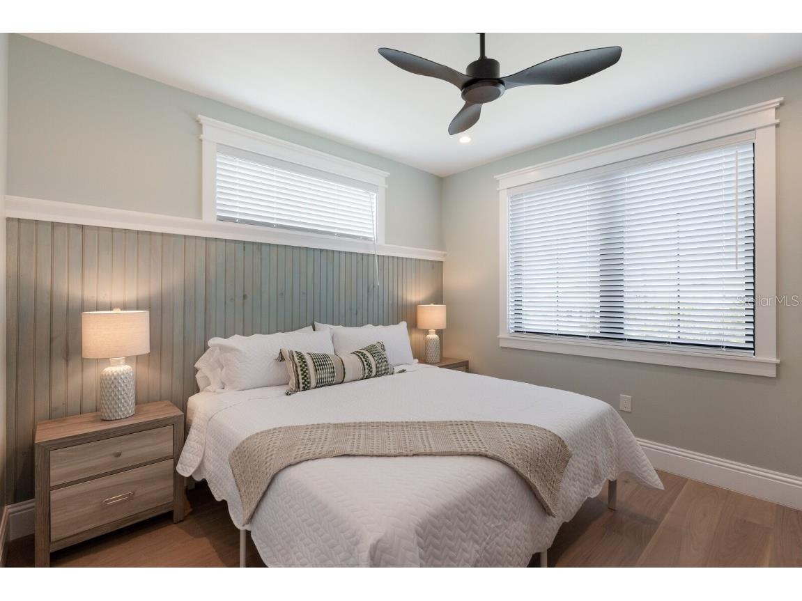 2415 Avenue B Bradenton Beach FL 34217 A4671881 image37