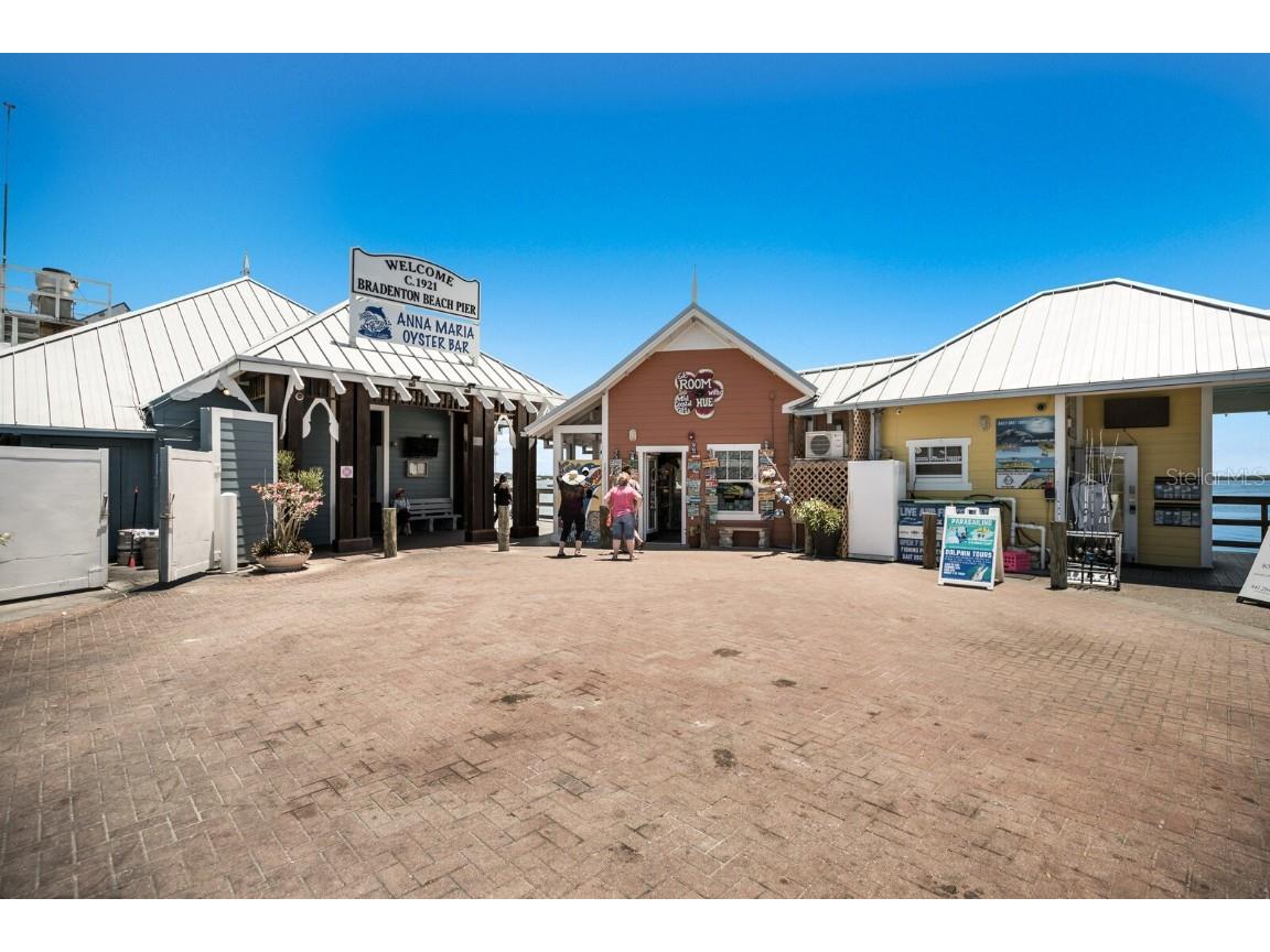 2415 Avenue B Bradenton Beach FL 34217 A4671881 image96