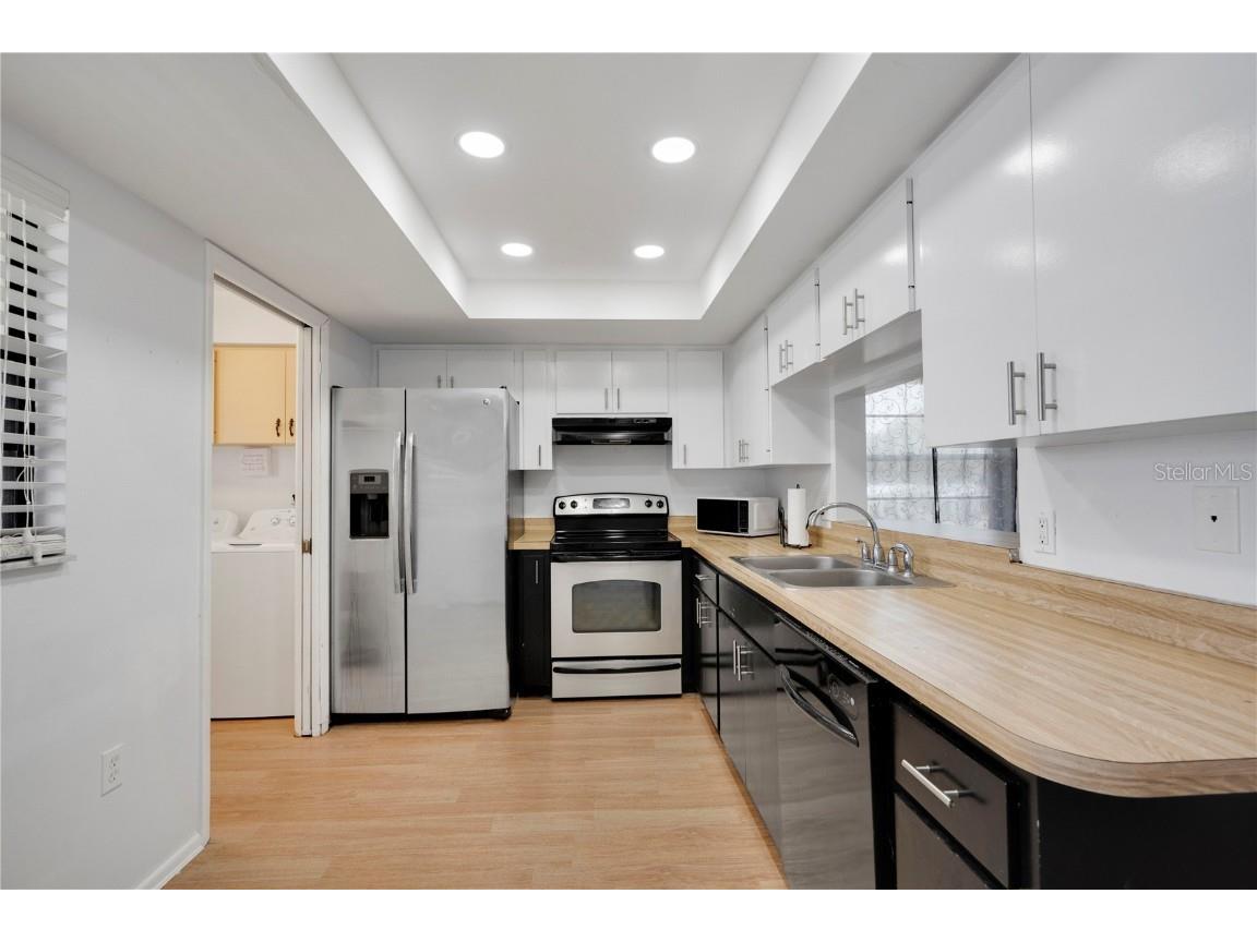 2415 Bayshore Gardens Parkway #8 Bradenton FL 34207 A4668229 image12