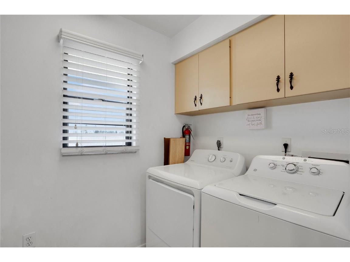 2415 Bayshore Gardens Parkway #8 Bradenton FL 34207 A4668229 image15