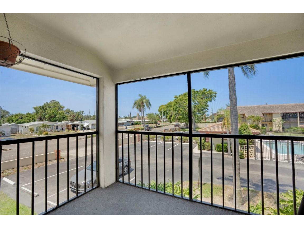 2415 Bayshore Gardens Parkway #8 Bradenton FL 34207 A4668229 image29