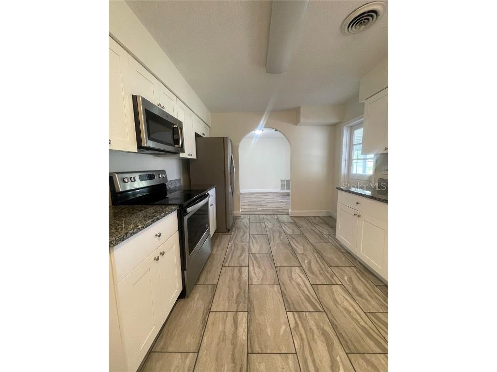 2415 Caribbean Court Orlando FL 32805 S5135790 image5