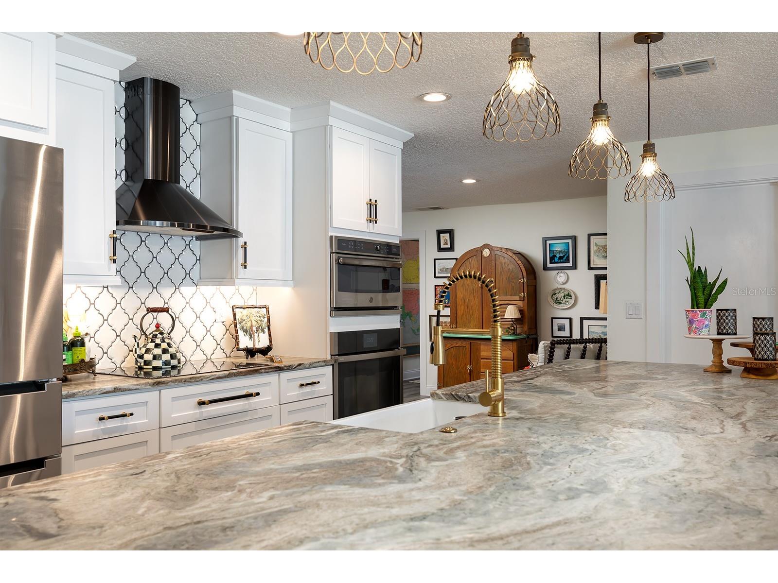 2415 Eaton Lane Orlando FL 32804 O6400251 image8