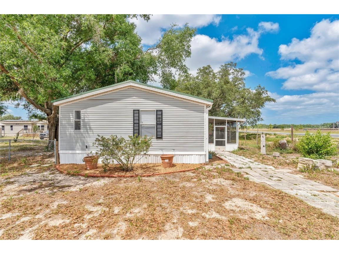 2415 Fdc Grove Road Davenport FL 33837 L4952509 image1