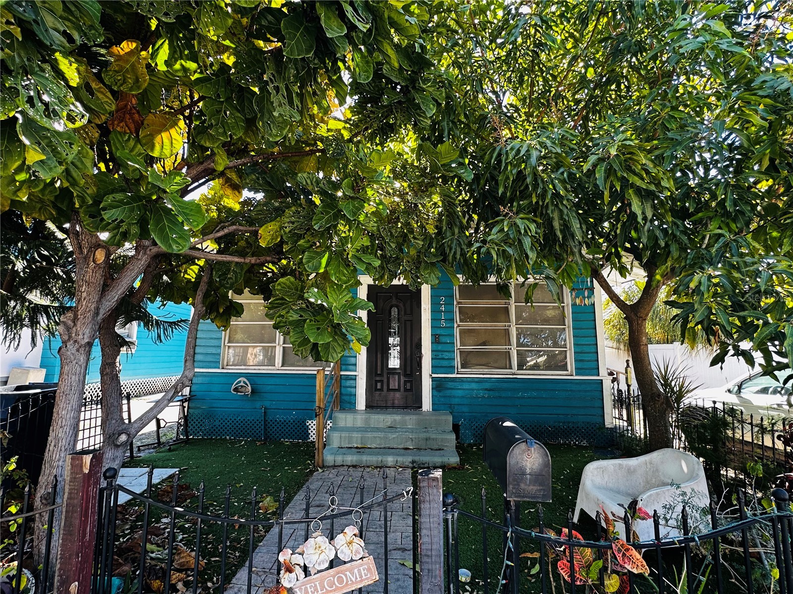 2415 Marconi Street Tampa FL 33605 TB8474757 image1