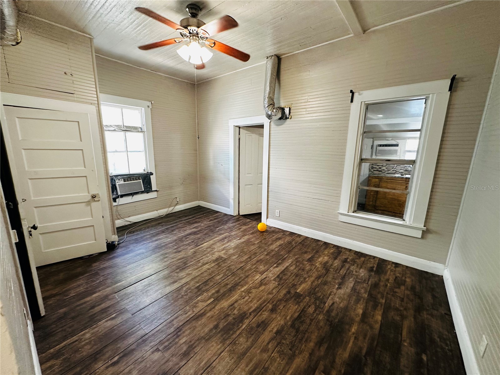 2415 Marconi Street Tampa FL 33605 TB8474757 image15