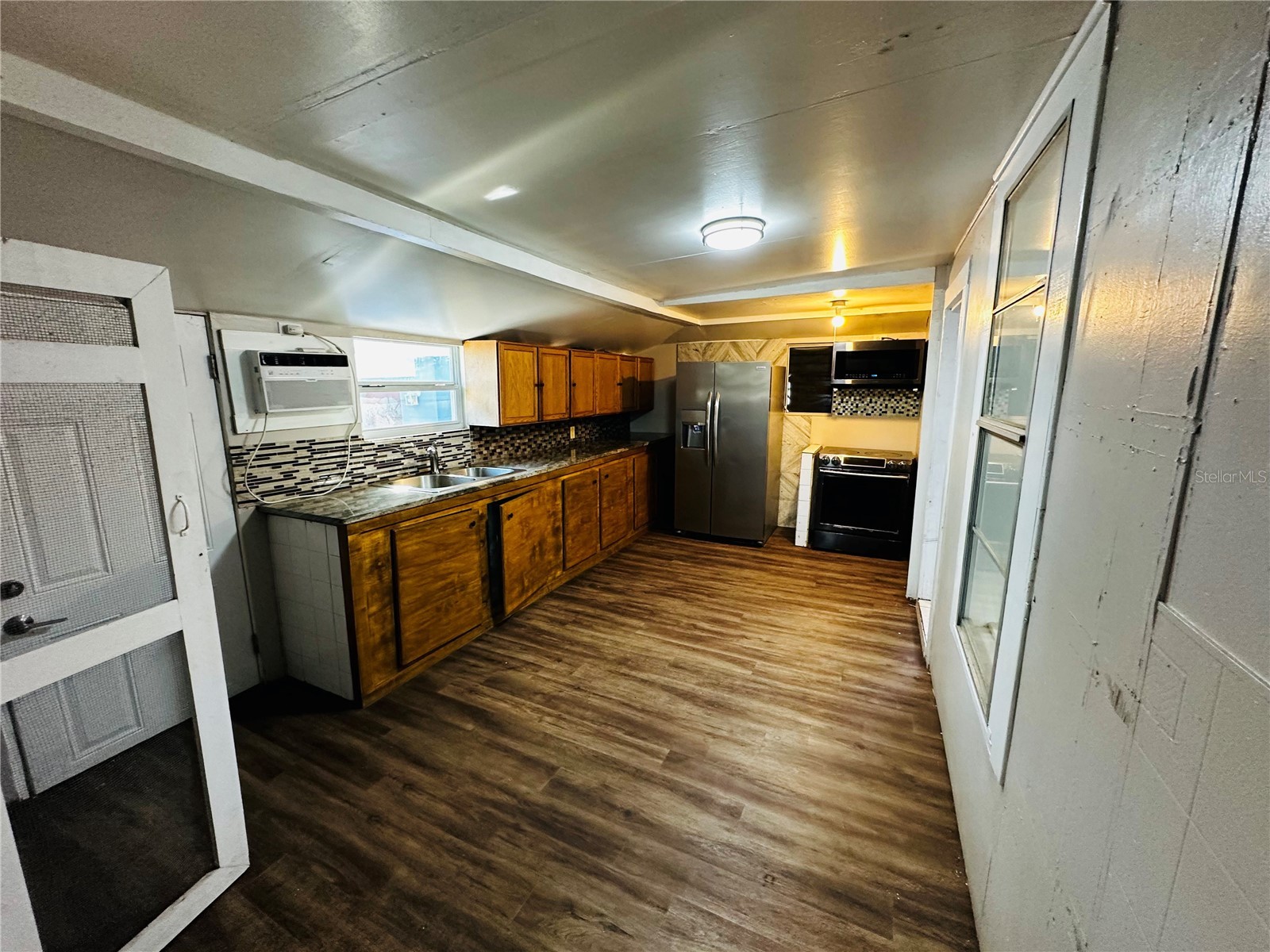 2415 Marconi Street Tampa FL 33605 TB8474757 image17