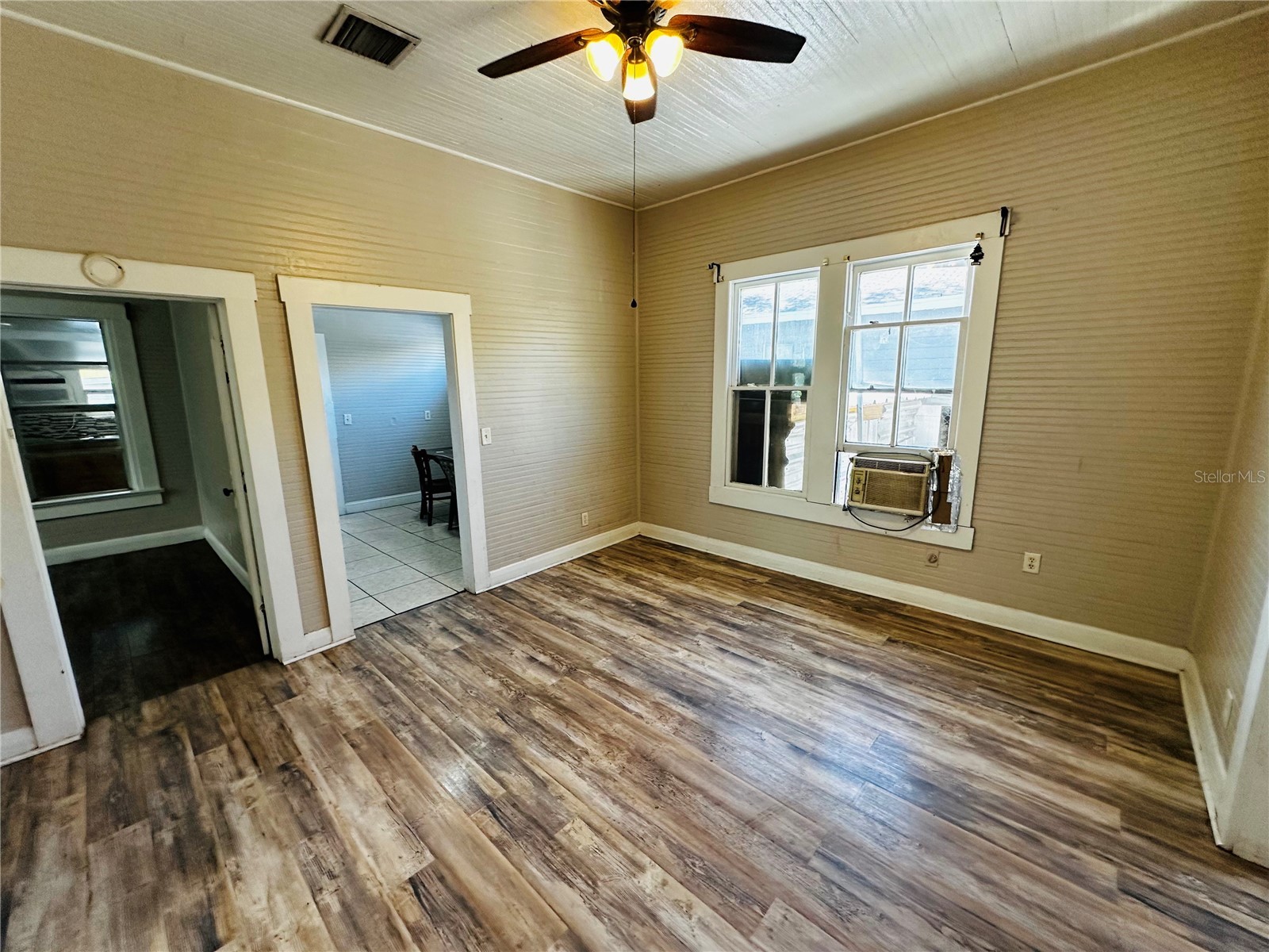 2415 Marconi Street Tampa FL 33605 TB8474757 image8